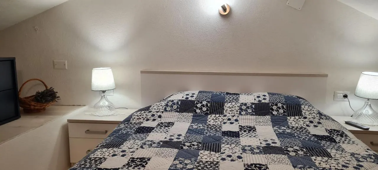 Studio apartman Loreta Cres Appartamento