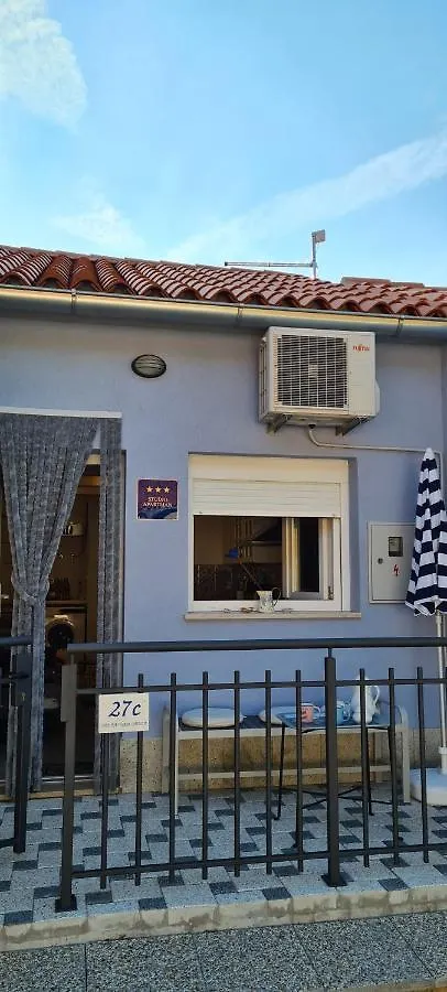 Studio apartman Loreta Cres