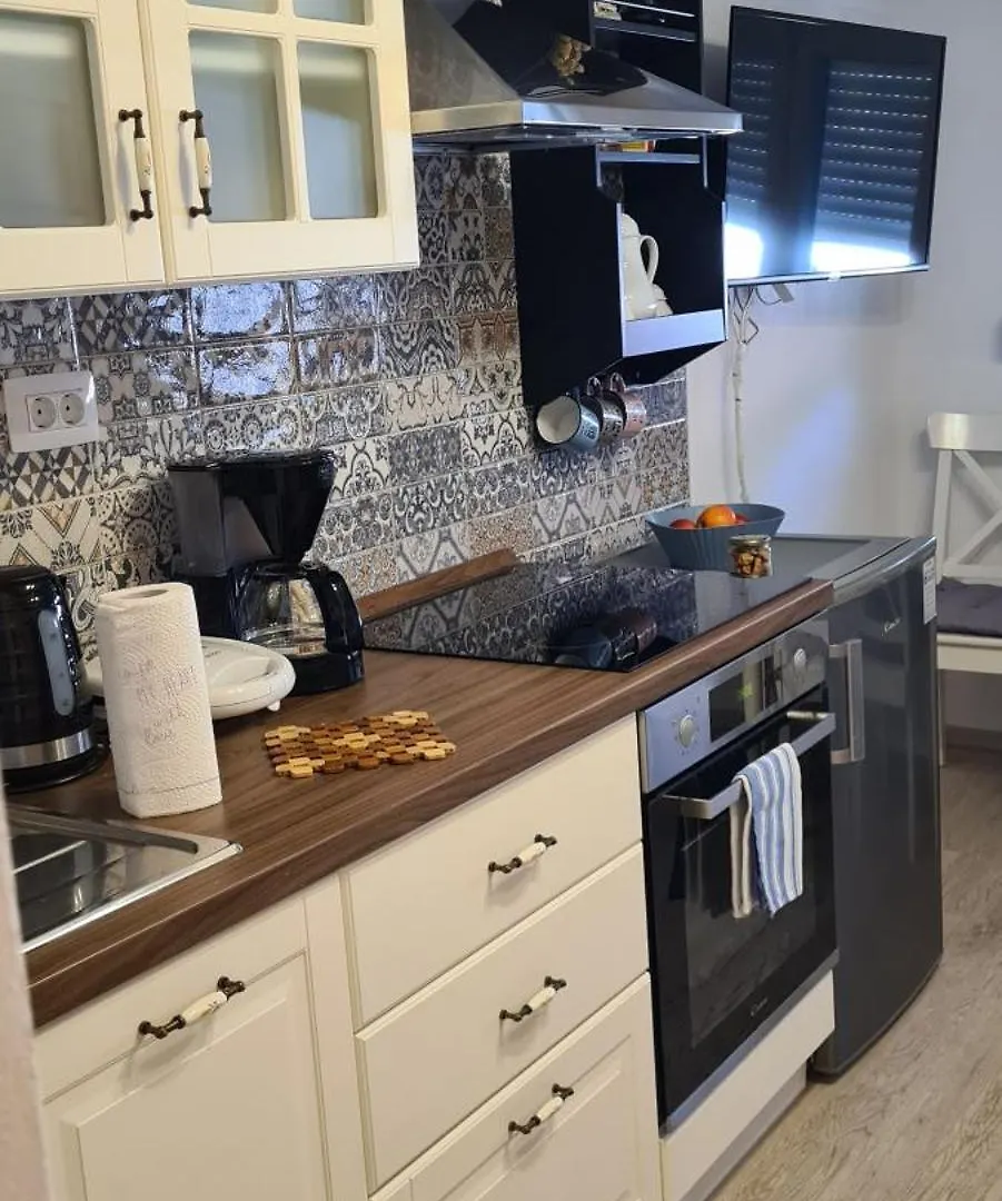 Studio apartman Loreta Cres